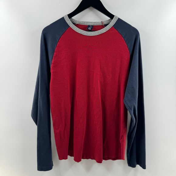 GAP Other - Gap Red & Navy Raglan Long Sleeve Shirt Men’s Size Large